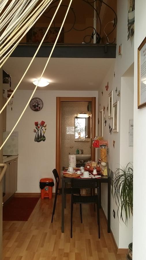 Holiday Home Casa Vacanze Салерно Екстер'єр фото